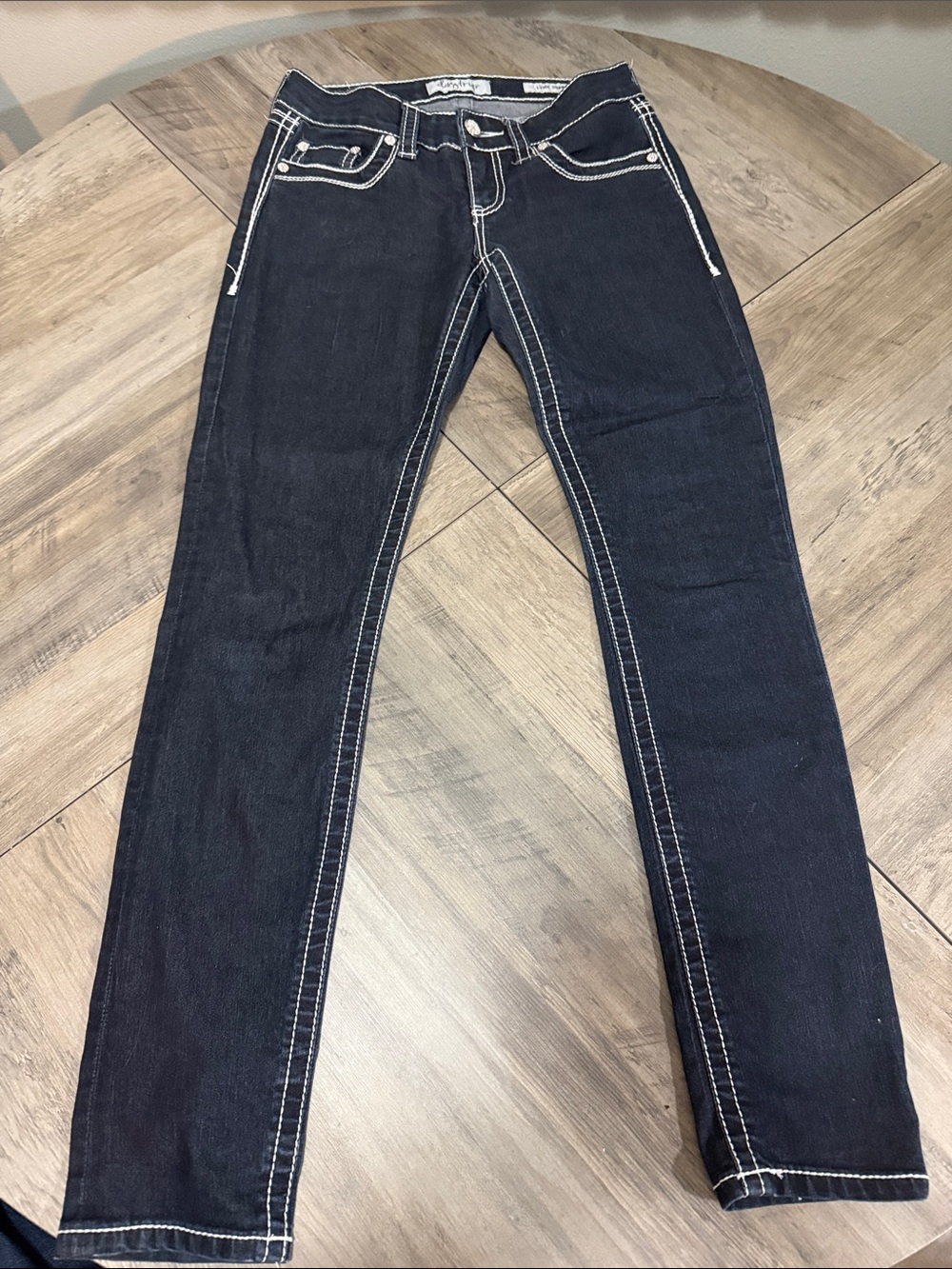 Daytrip Dark Blue Skinny Jeans with Contrast White Stitching Size 27R